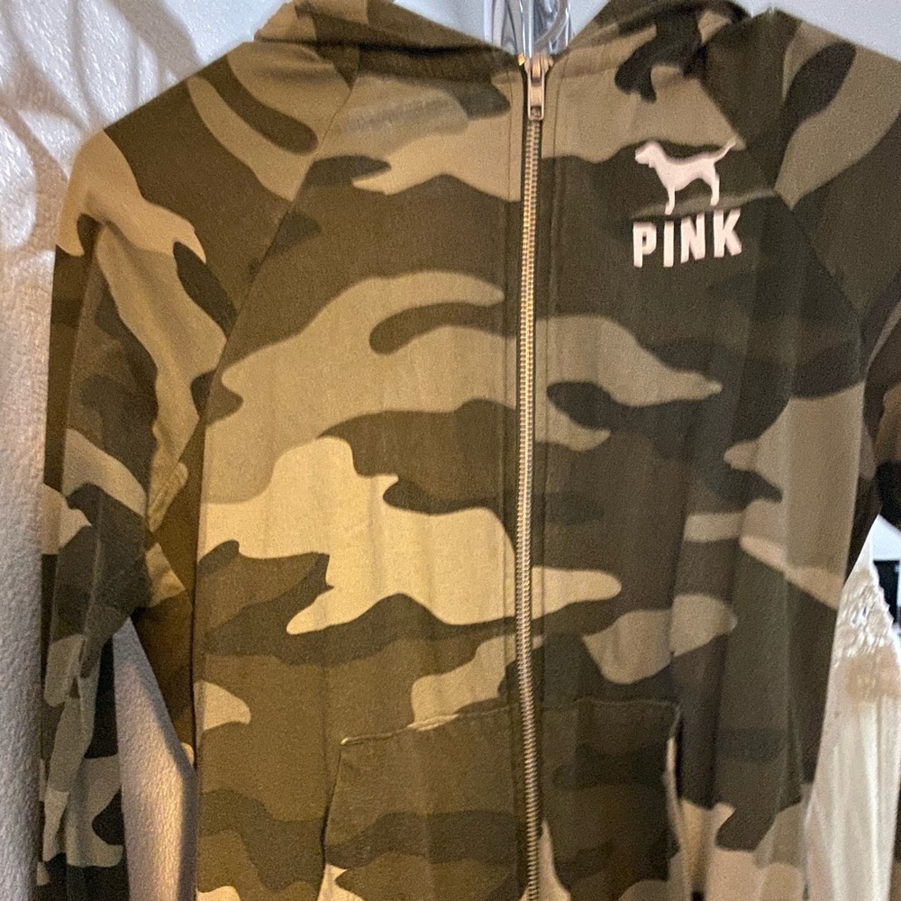 VS Pink zip up camo hoodie